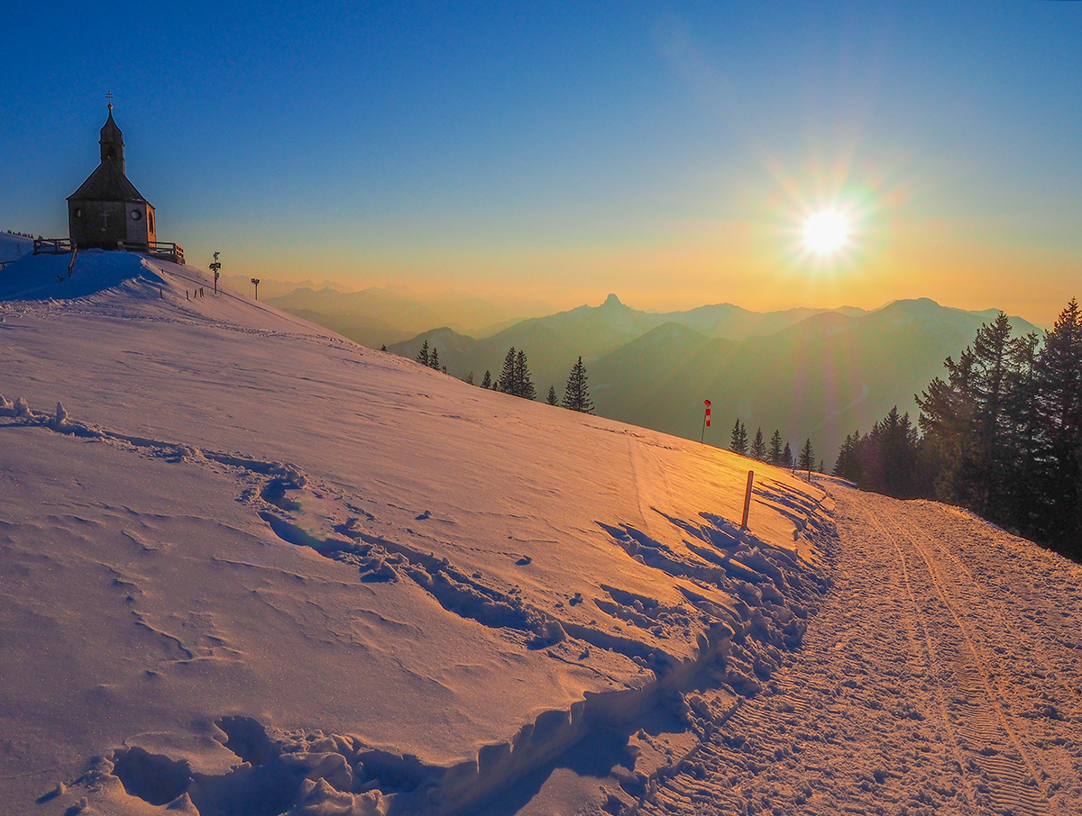 Winterwandern-Tegernsee-Wallbergkapelle-Sonnenuntergang (1)